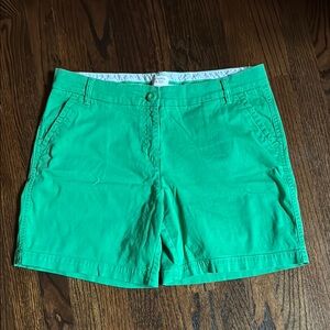 Like new crown & ivy bright green Caroline shorts. Size 10.